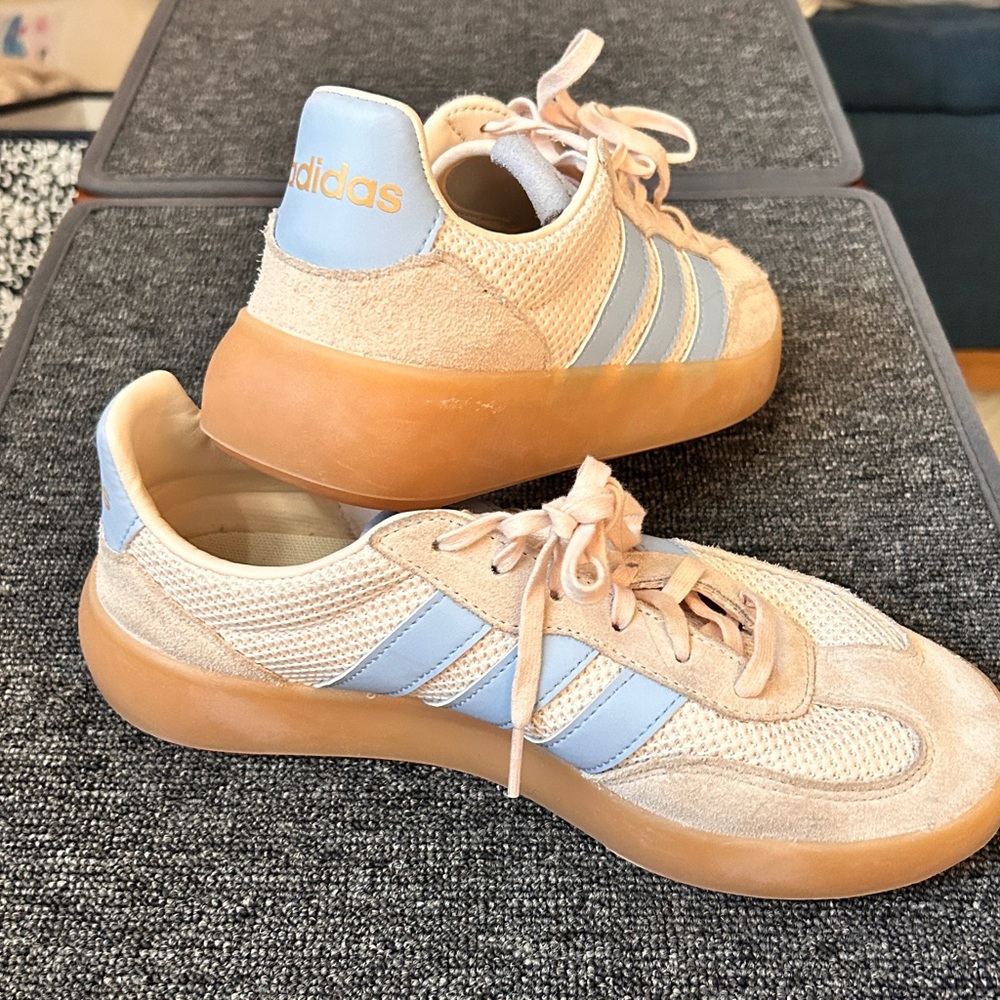 adodad sneakers worn three times - Picture 5 of 6